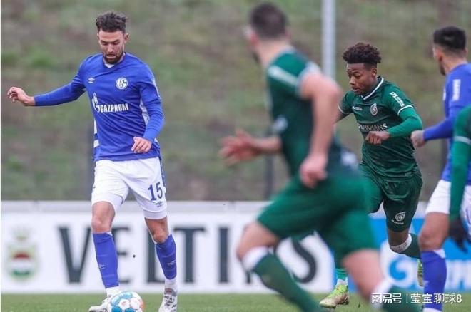 部分球员在 部分球员在