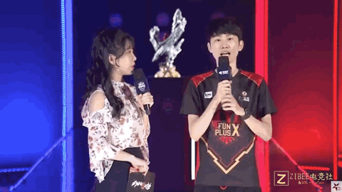 其实是对比 其实是对比